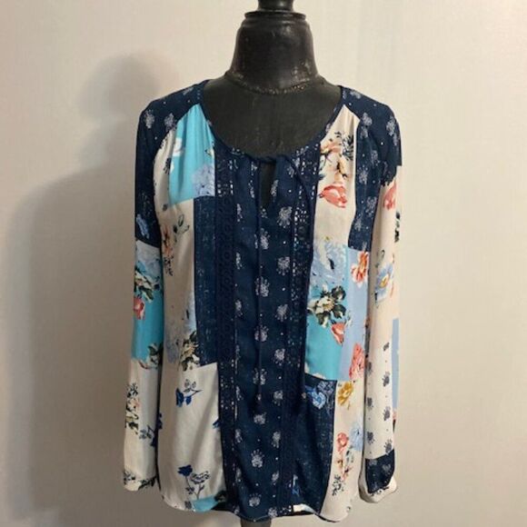 Daniel Rainn Patchwork roll tab sleeves Peasant blouse, size L - Picture 1 of 3